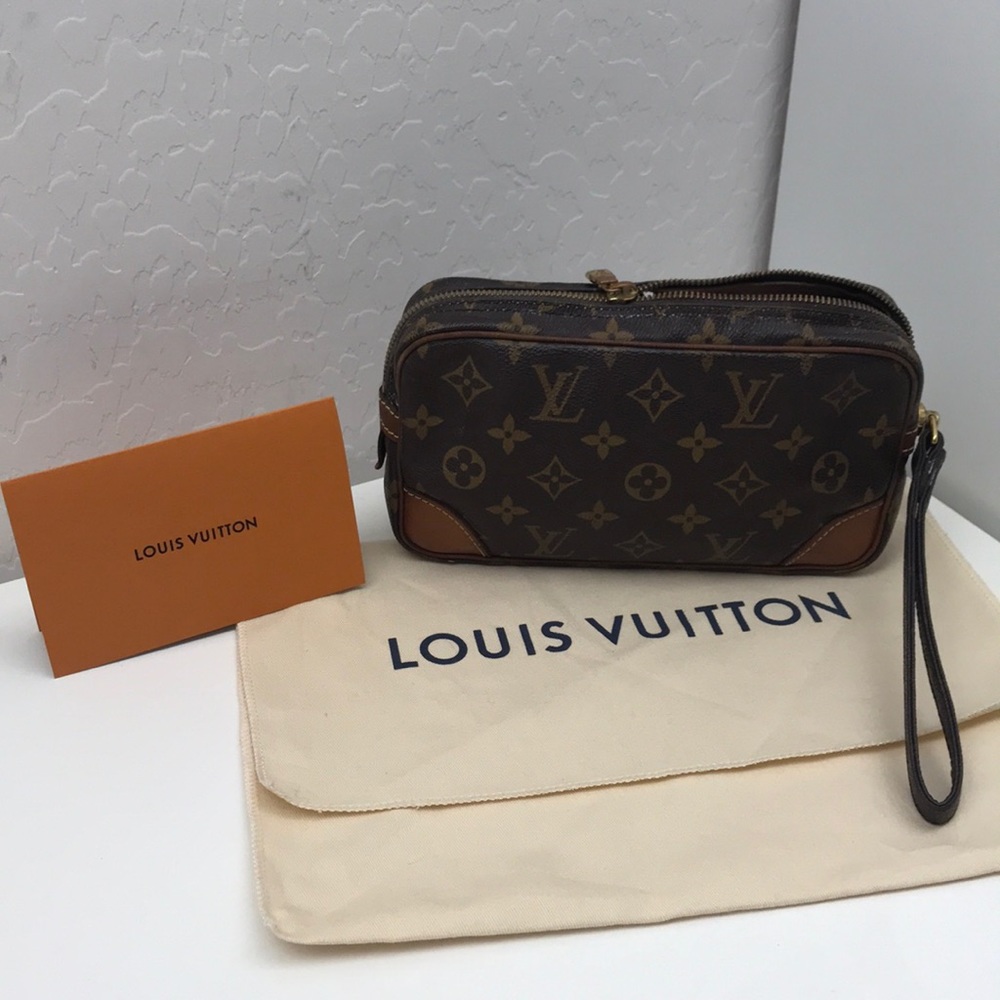 💯 Authentic Vintage Louis Vuitton Marley Clutch